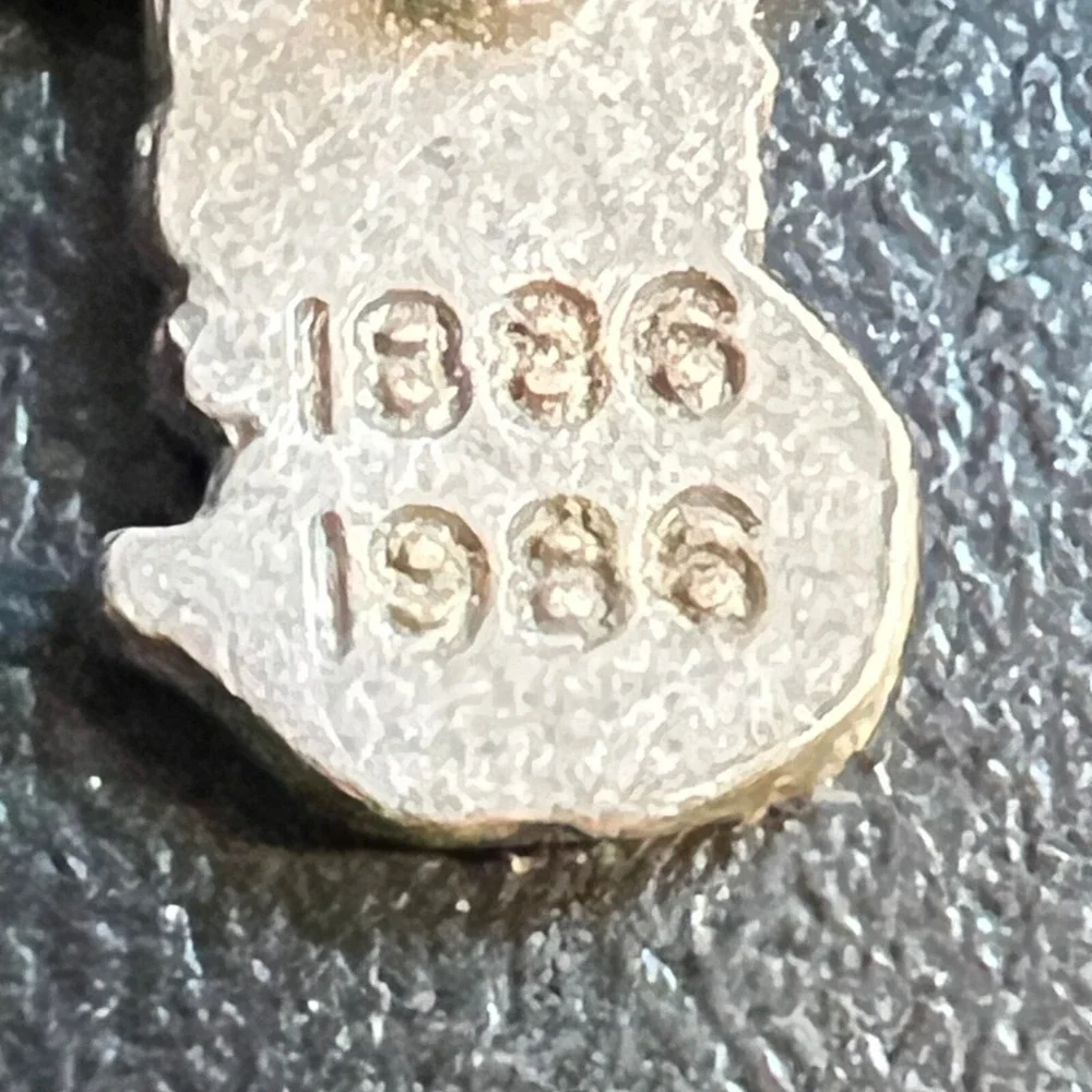 Vintage Statue of Liberty Face Tie Pin Lapel Hat Pewter Tone 1886 1986‎